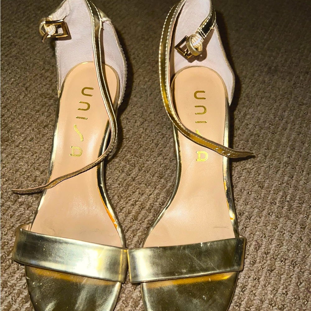 37 or size 7 women sandal-Bundles sales